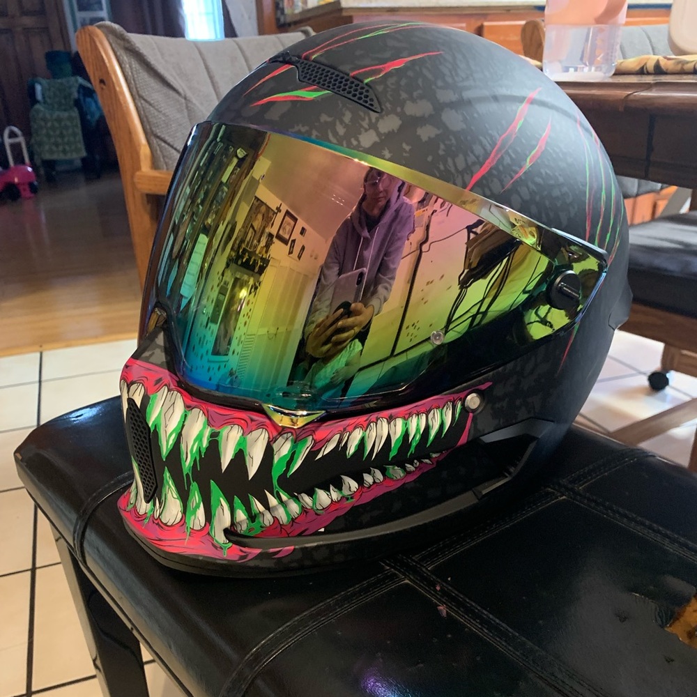 Ruroc Motorcycle Helmet SMALL